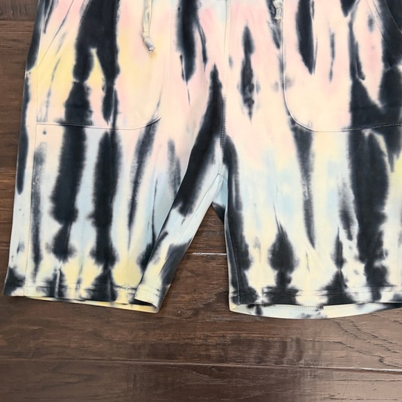 Chaser Bike Shorts in Tie Die Black, Pink, Yellow - Picture 3 of 5